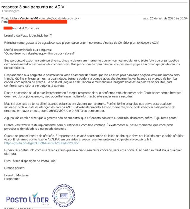 Ontem em uma palestra na Associação Comercial de Varginha sobre tema ligado ao atendimento e vendas, foi aberto um espaço para perguntas aos palestrantes. Infelizmente, pelo tempo disponível, não conseguimos responder todas elas. As que não foram lidas e respondidas ontem, respondemos com o maior prazer.  Essa é uma delas. E nós adoramos quando nos perguntam!

Tem alguma pergunta? Manda pra gente! 😉